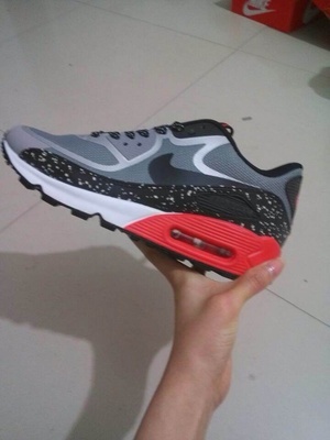 AJ、NB紐巴倫、Nike直銷，箱包鞋帽批發代理招募