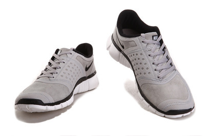 耐克斯5.0V4反毛皮運(yùn)動(dòng)鞋 專業(yè)批發(fā)指南